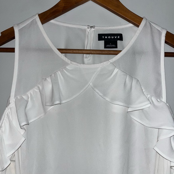 Trouve Womens Top - Large, Long Sleeve Ruffle Cold Shoulder Scoop Neck White - Picture 3 of 7